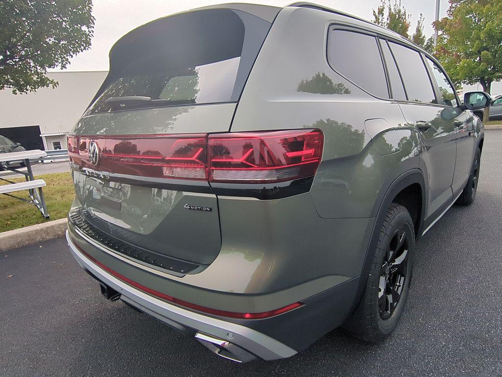 new 2025 Volkswagen Atlas car, priced at $43,445