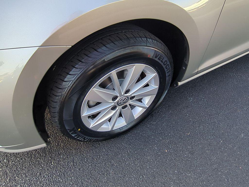 used 2019 Volkswagen Golf car, priced at $14,994