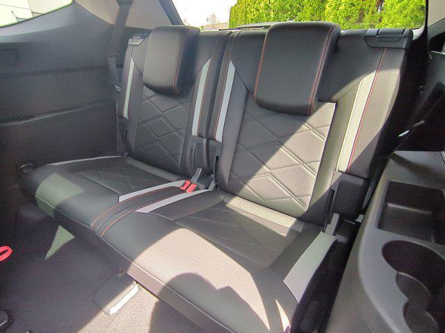 new 2025 Volkswagen Atlas car, priced at $49,409