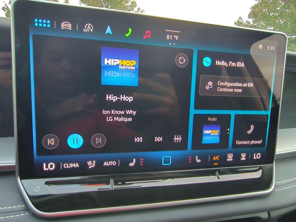 new 2025 Volkswagen Tiguan car, priced at $33,047