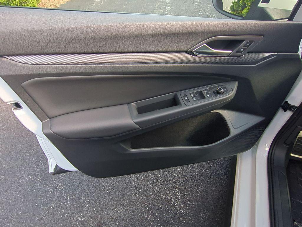 new 2025 Volkswagen Golf GTI car, priced at $39,028