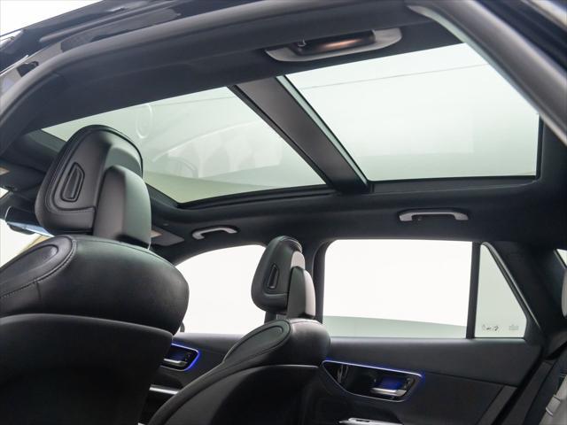 new 2025 Mercedes-Benz GLC 350e car