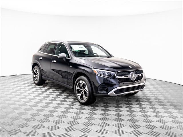 new 2025 Mercedes-Benz GLC 350e car