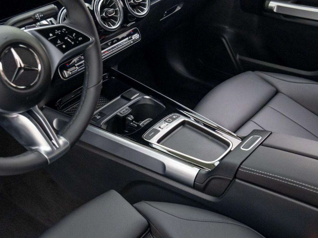 used 2025 Mercedes-Benz GLB 250 car, priced at $42,500