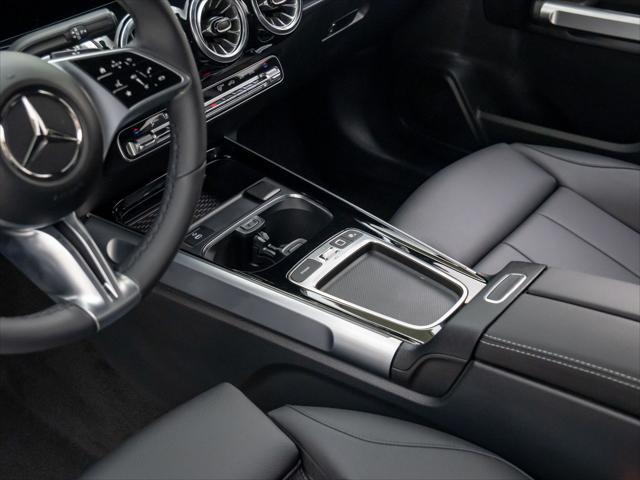 new 2025 Mercedes-Benz GLB 250 car, priced at $49,595