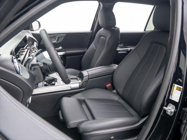 new 2025 Mercedes-Benz GLB 250 car, priced at $49,595