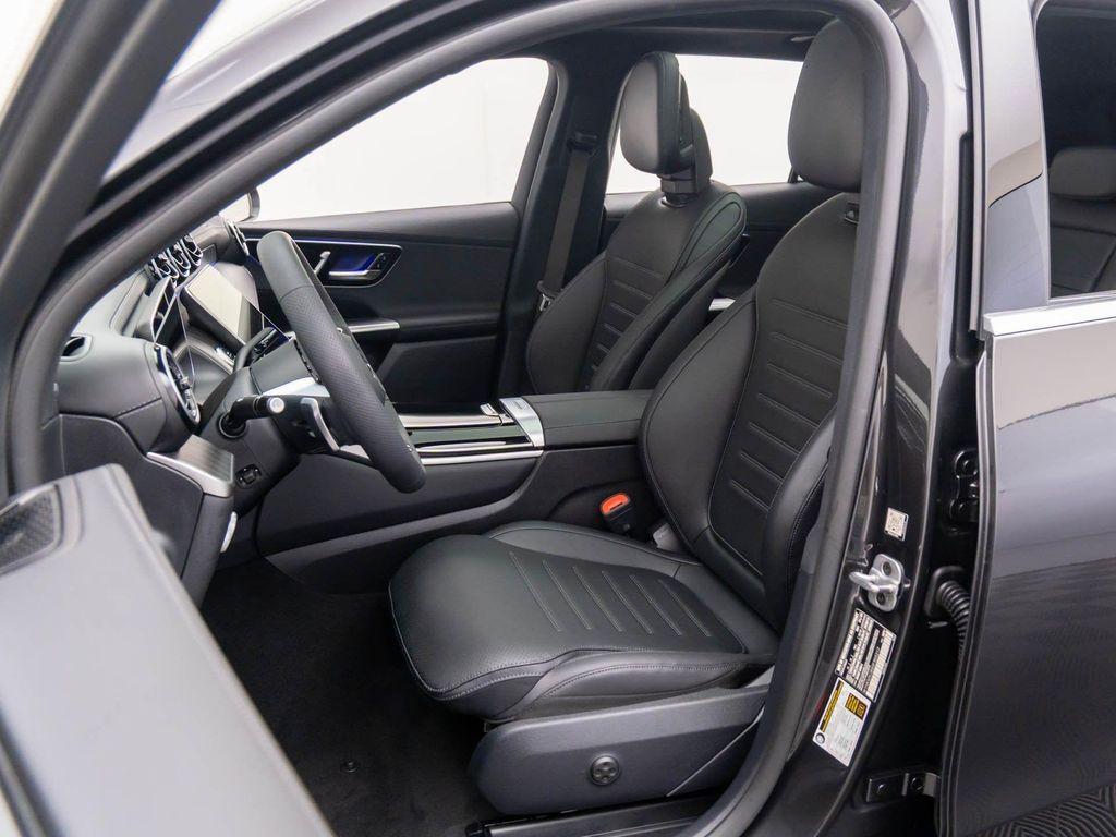 new 2025 Mercedes-Benz GLC 350e car, priced at $69,150