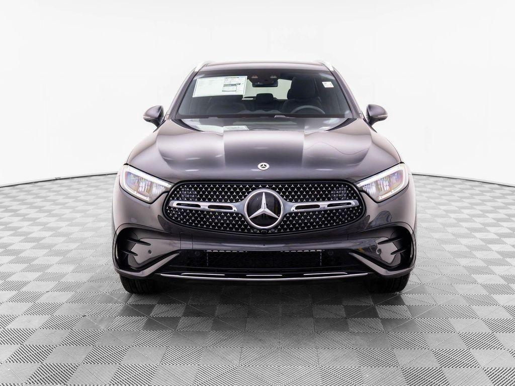 new 2025 Mercedes-Benz GLC 350e car, priced at $69,150