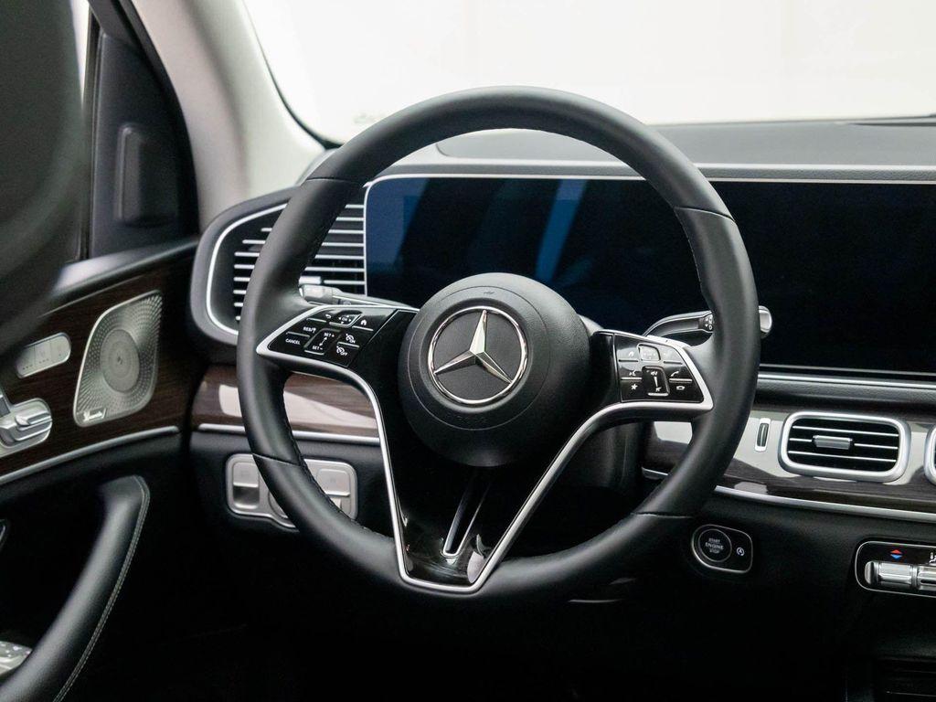 new 2026 Mercedes-Benz GLE 450 car, priced at $77,150