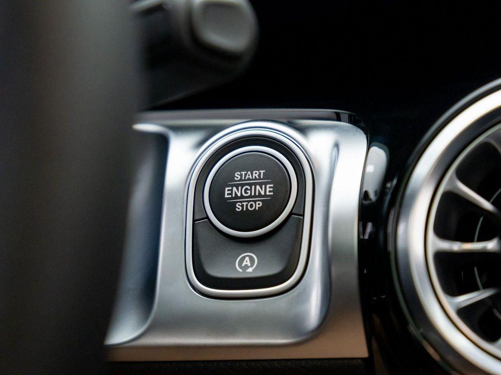 used 2025 Mercedes-Benz GLB 250 car, priced at $43,000