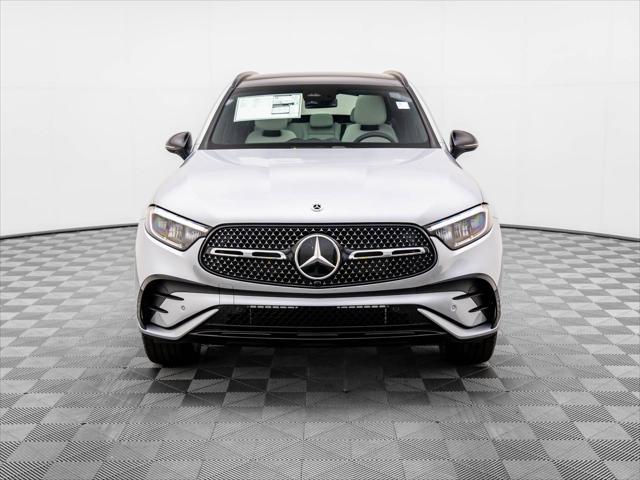 new 2025 Mercedes-Benz GLC 300 car, priced at $61,830