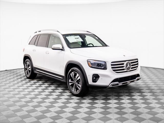new 2025 Mercedes-Benz GLB 250 car