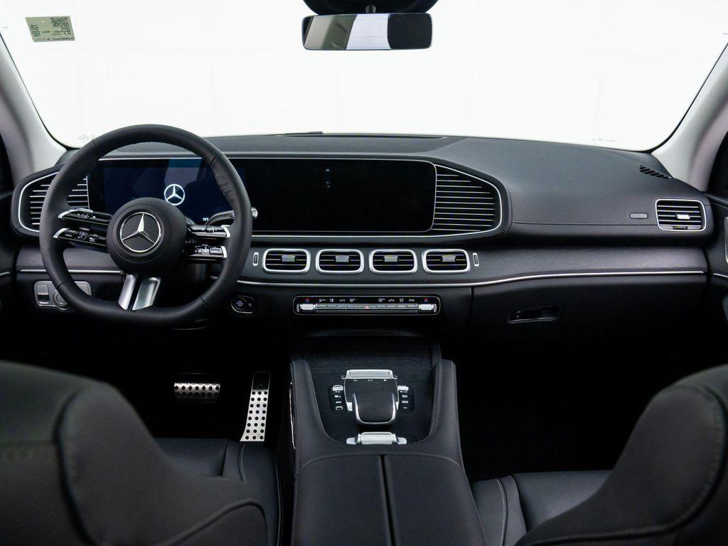 new 2026 Mercedes-Benz GLS 450 car, priced at $96,454