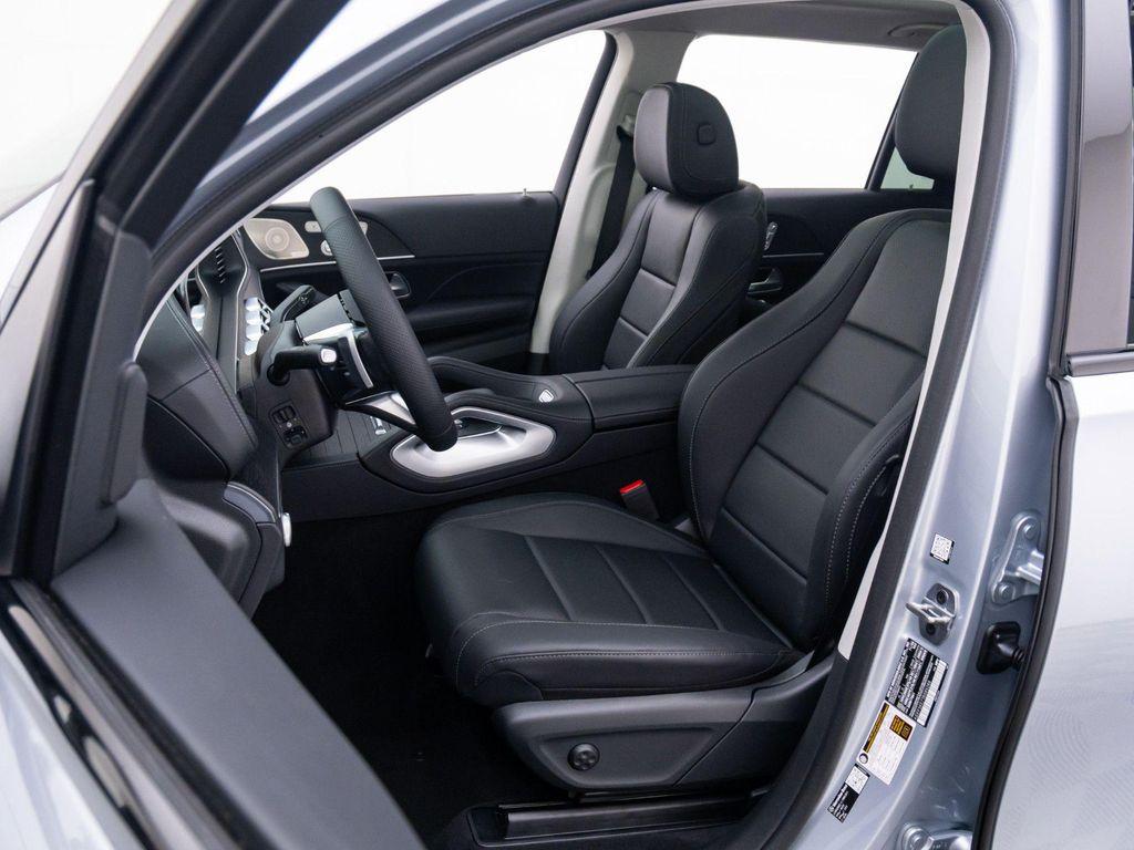 new 2026 Mercedes-Benz GLS 450 car, priced at $96,454
