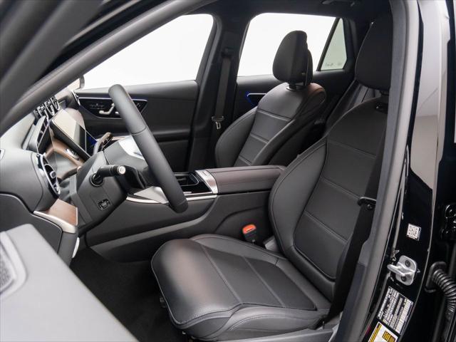 new 2025 Mercedes-Benz GLC 300 car, priced at $53,415