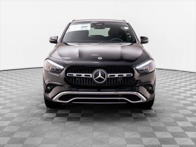 new 2025 Mercedes-Benz GLA 250 car, priced at $47,295