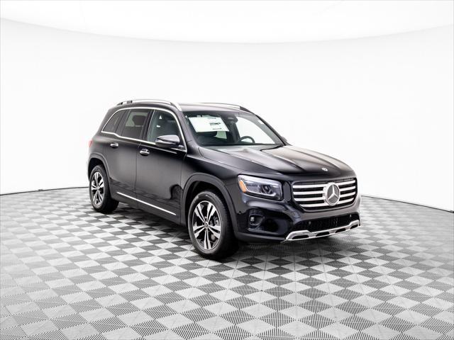 new 2025 Mercedes-Benz GLB 250 car, priced at $52,545