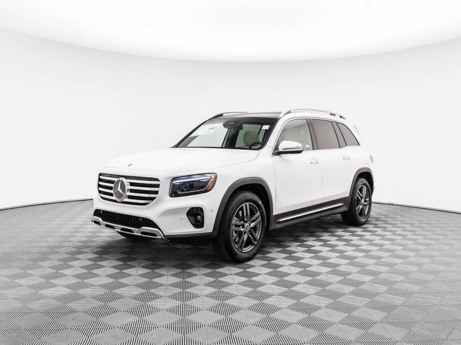 new 2024 Mercedes-Benz GLB 250 car, priced at $50,070