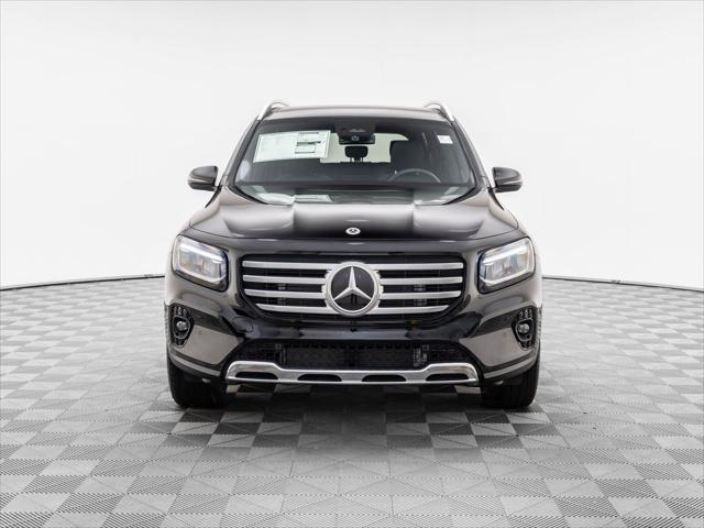 new 2024 Mercedes-Benz GLB 250 car, priced at $51,325