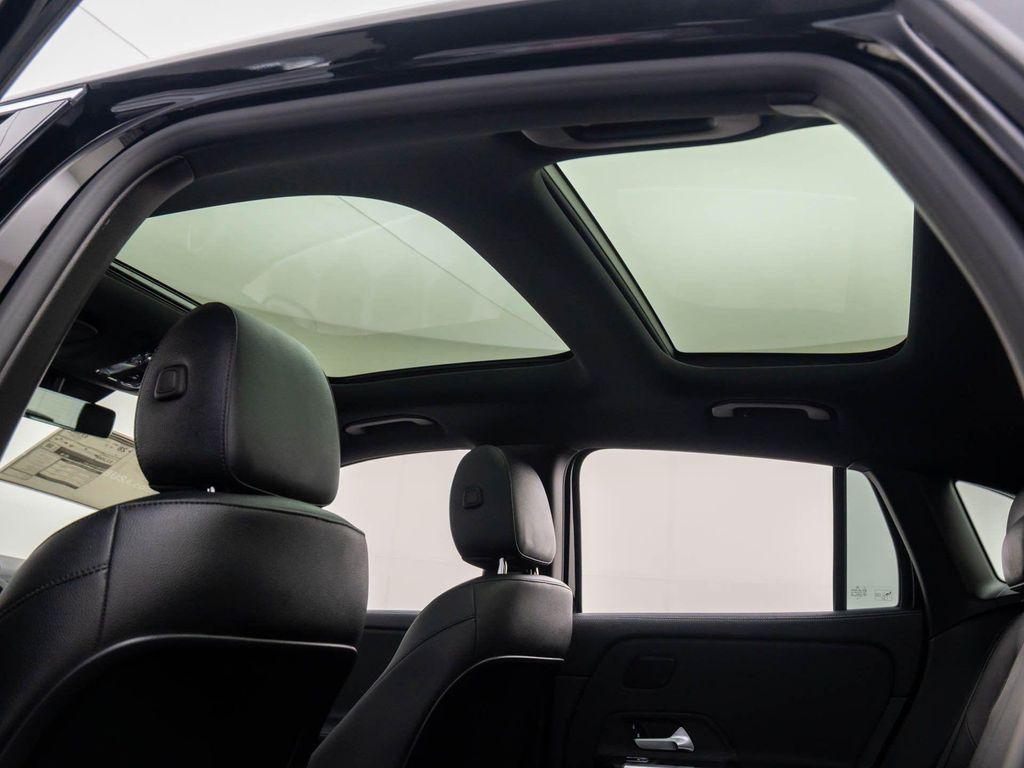 new 2026 Mercedes-Benz GLA 250 car, priced at $44,845