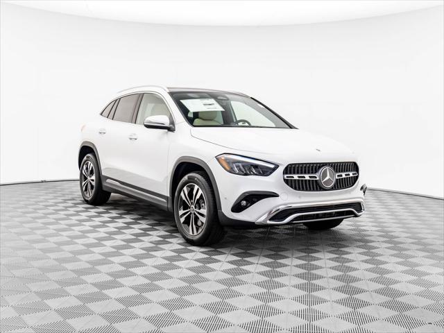 new 2024 Mercedes-Benz GLA 250 car, priced at $50,780