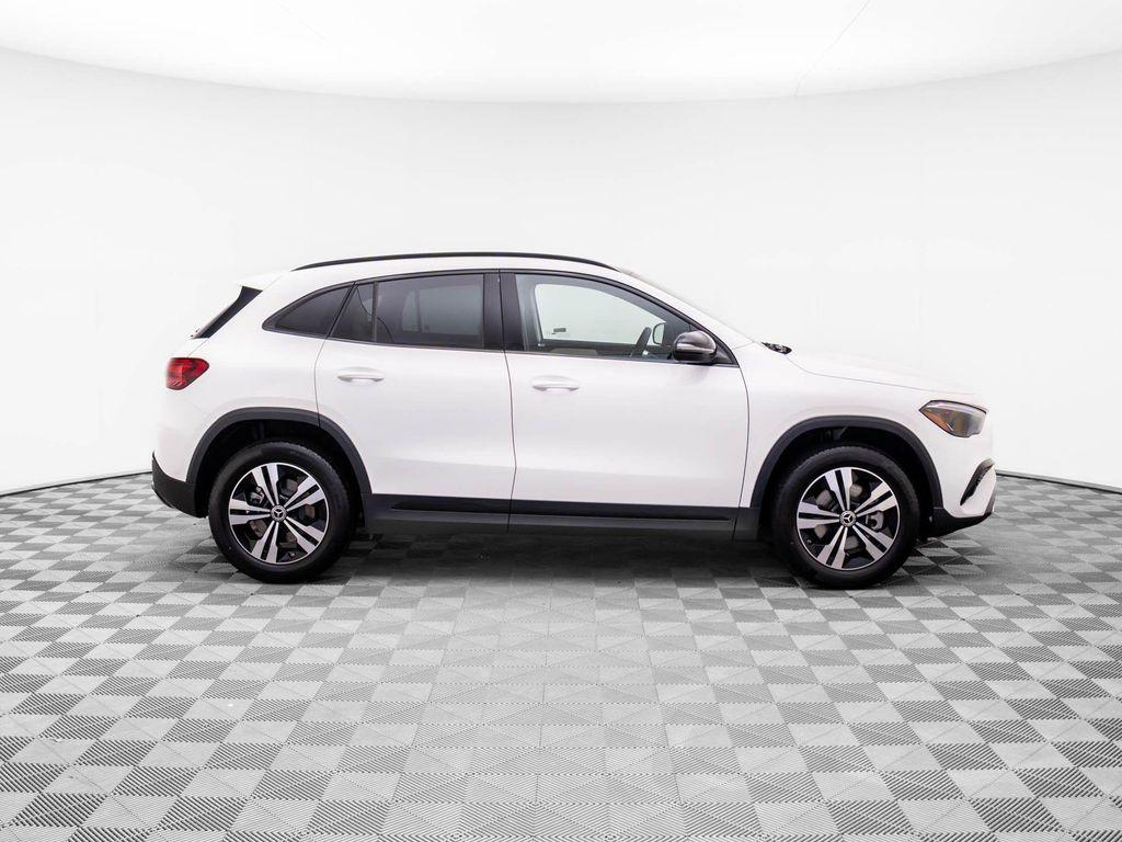 new 2026 Mercedes-Benz GLA 250 car, priced at $43,522