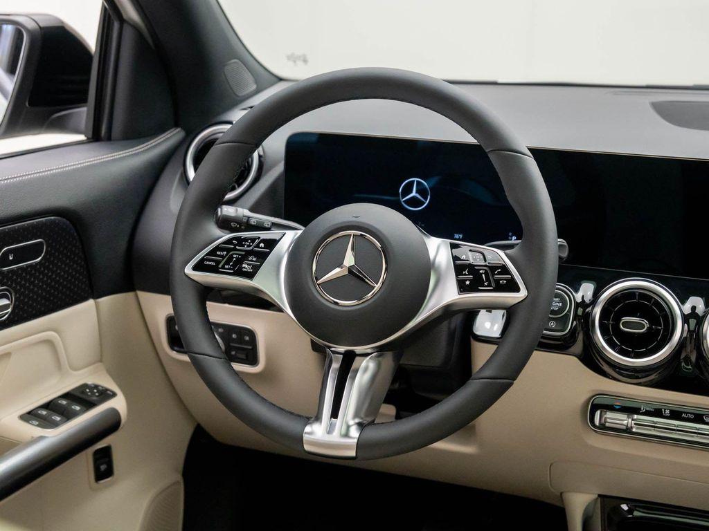 new 2026 Mercedes-Benz GLA 250 car, priced at $43,522