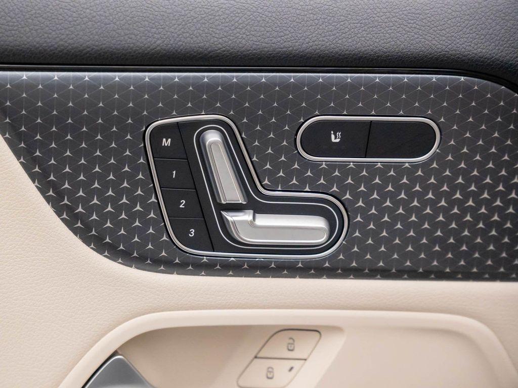 new 2026 Mercedes-Benz GLA 250 car, priced at $43,522