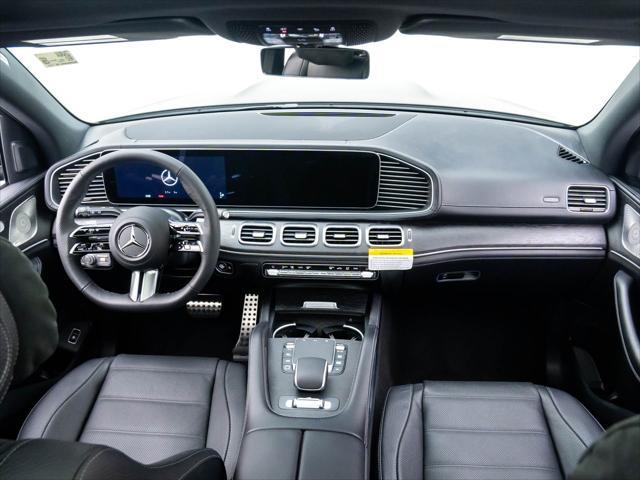 new 2025 Mercedes-Benz GLS 580 car, priced at $119,430