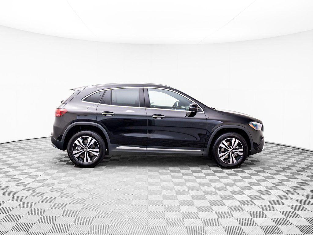 new 2026 Mercedes-Benz GLA 250 car, priced at $45,219