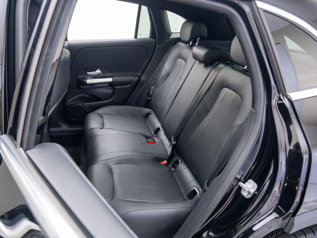 new 2026 Mercedes-Benz GLA 250 car, priced at $45,219