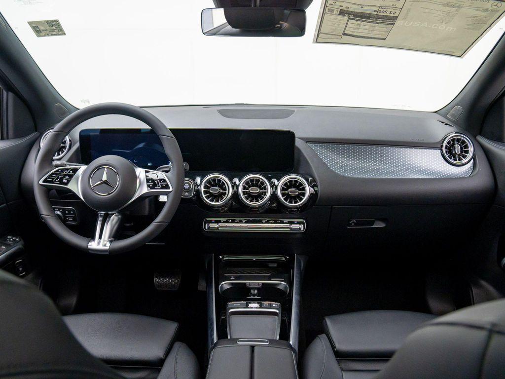 new 2026 Mercedes-Benz GLA 250 car, priced at $45,219