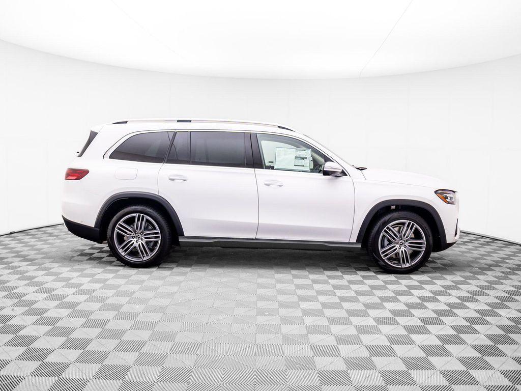 new 2026 Mercedes-Benz GLS 450 car, priced at $92,330