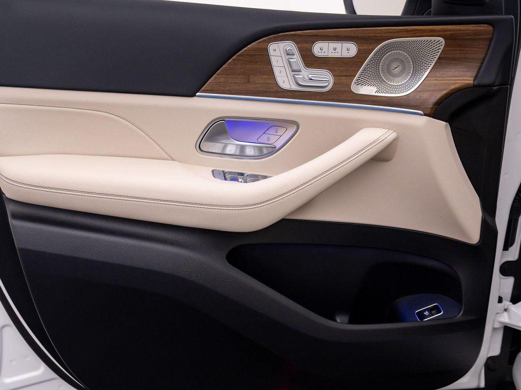 new 2026 Mercedes-Benz GLS 450 car, priced at $92,330