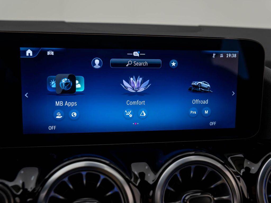 used 2025 Mercedes-Benz GLA 250 car, priced at $39,900