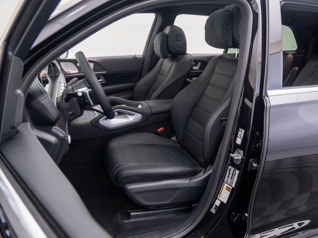 new 2026 Mercedes-Benz GLS 580 car, priced at $111,572