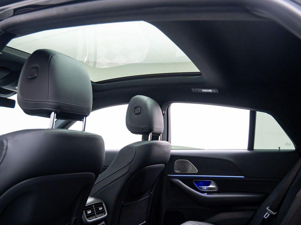 new 2026 Mercedes-Benz GLE 450 car, priced at $83,365