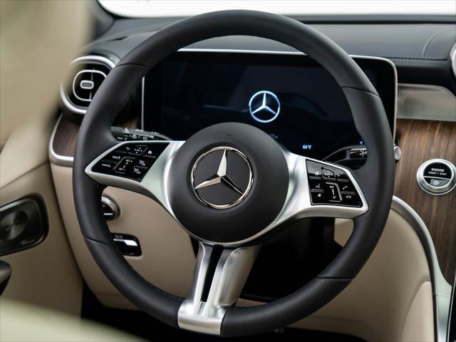new 2024 Mercedes-Benz GLC 300 car, priced at $58,355