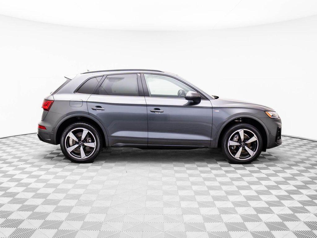 used 2022 Audi Q5 car, priced at $32,420