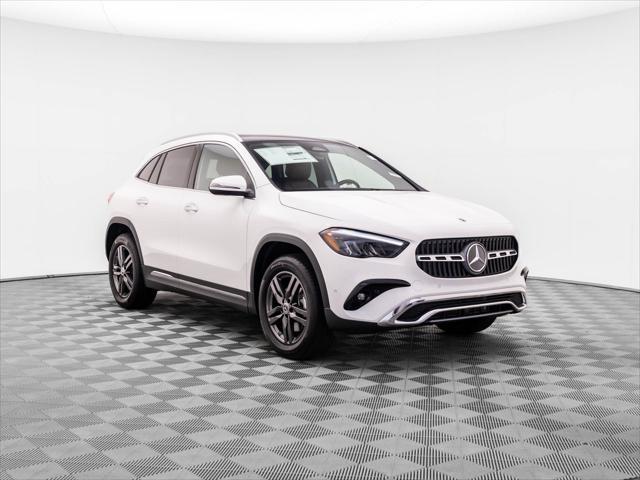 new 2025 Mercedes-Benz GLA 250 car, priced at $51,615