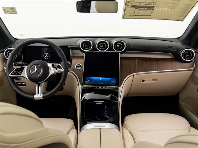 new 2024 Mercedes-Benz GLC 300 car, priced at $55,740