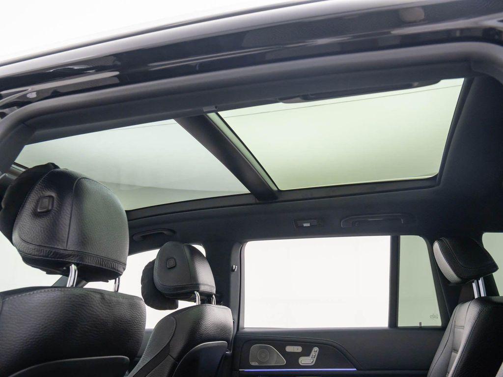 new 2026 Mercedes-Benz GLS 580 car, priced at $112,077