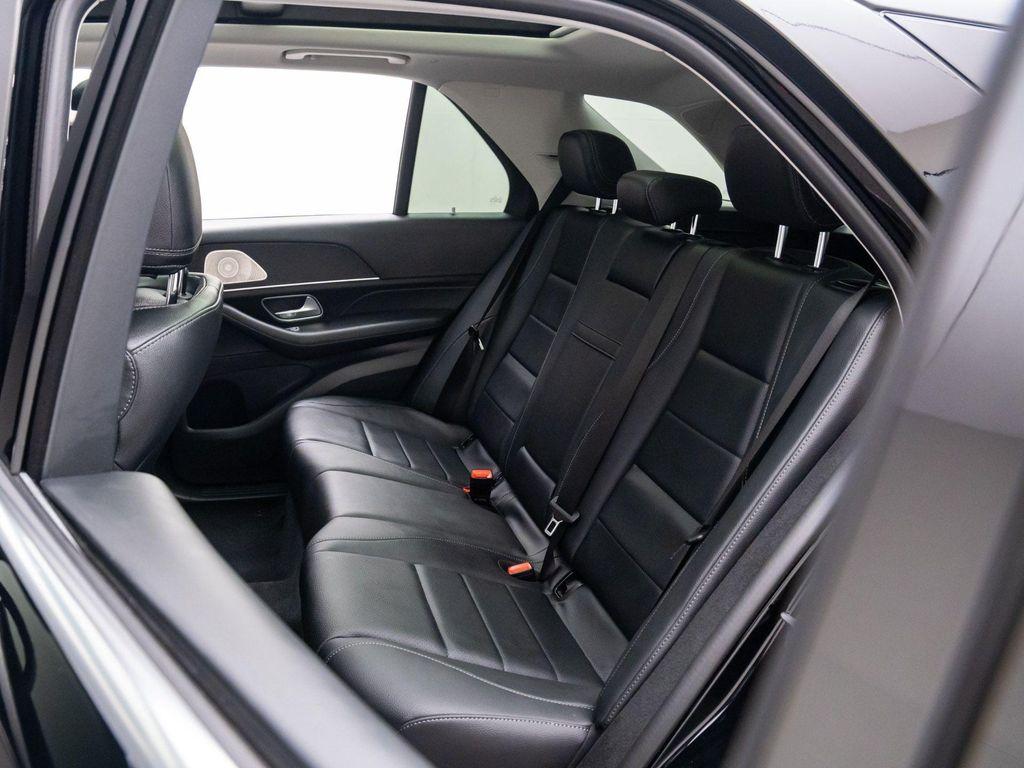 new 2026 Mercedes-Benz GLE 450 car, priced at $80,815