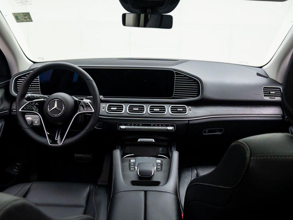 new 2026 Mercedes-Benz GLE 450 car, priced at $80,815