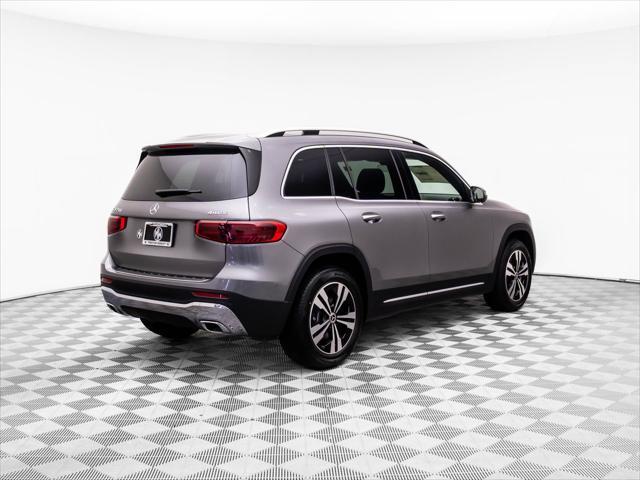 new 2025 Mercedes-Benz GLB 250 car, priced at $53,045