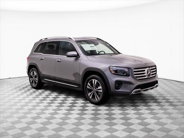 new 2025 Mercedes-Benz GLB 250 car, priced at $53,045