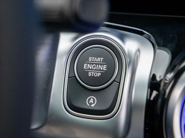 new 2025 Mercedes-Benz GLB 250 car, priced at $53,045