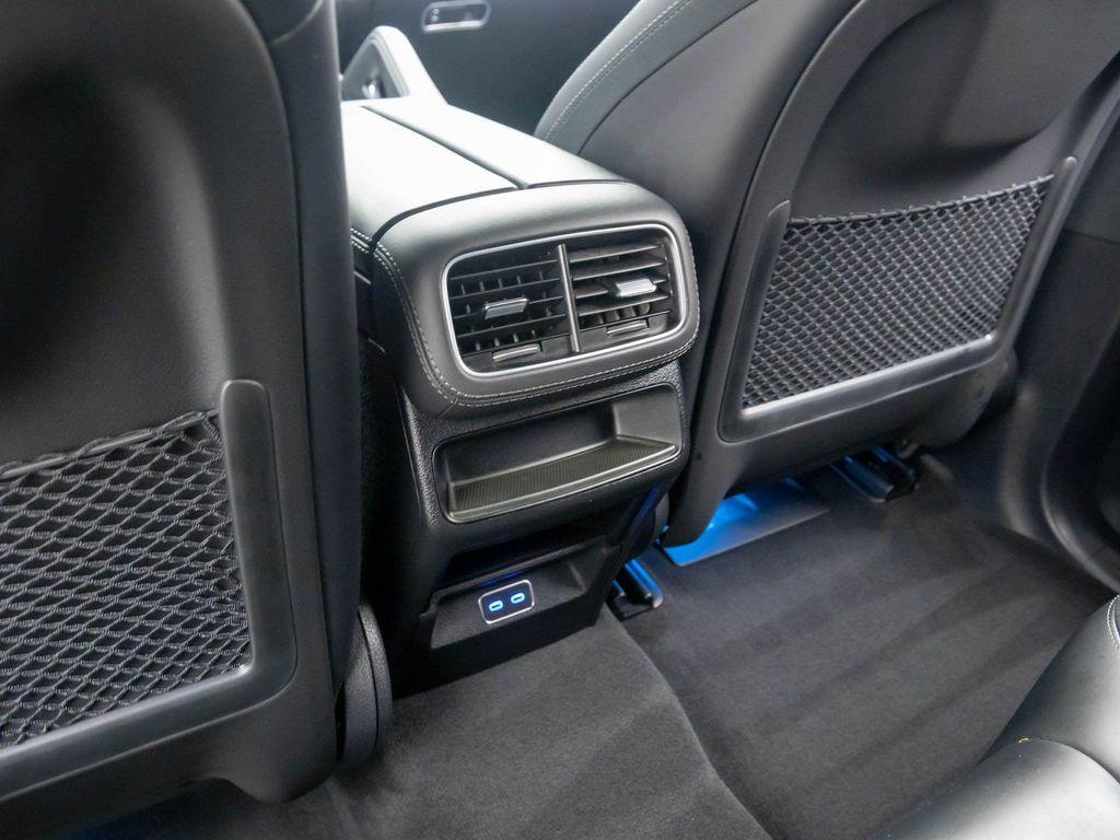 new 2025 Mercedes-Benz AMG GLE 53 car, priced at $95,560