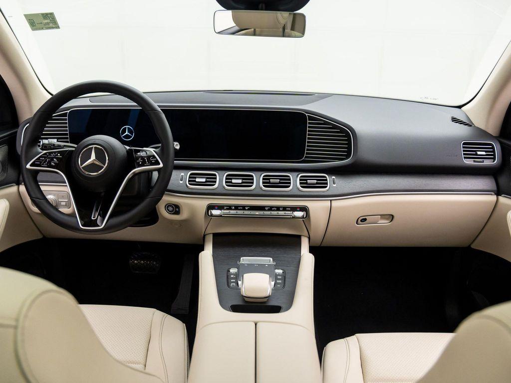 new 2026 Mercedes-Benz GLE 450 car, priced at $79,060