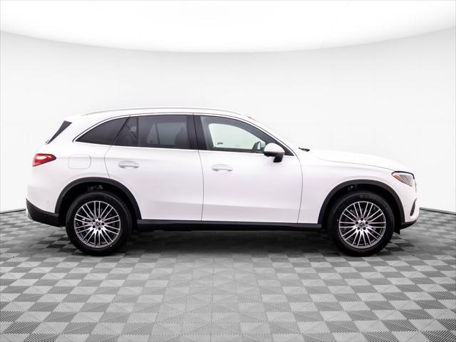 new 2025 Mercedes-Benz GLC 300 car, priced at $56,055